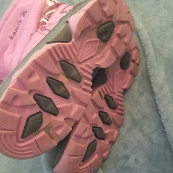 Girl's Kamik rocket pink waterproof insulated winter snow boots  Size 1 - Picture 6 of 6